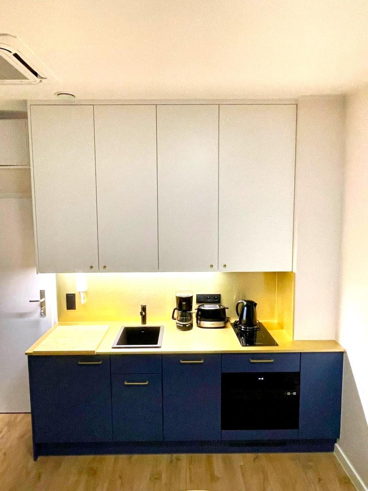 Apartos Seaside Luxury Apartments 斯维诺乌伊希切 外观 照片