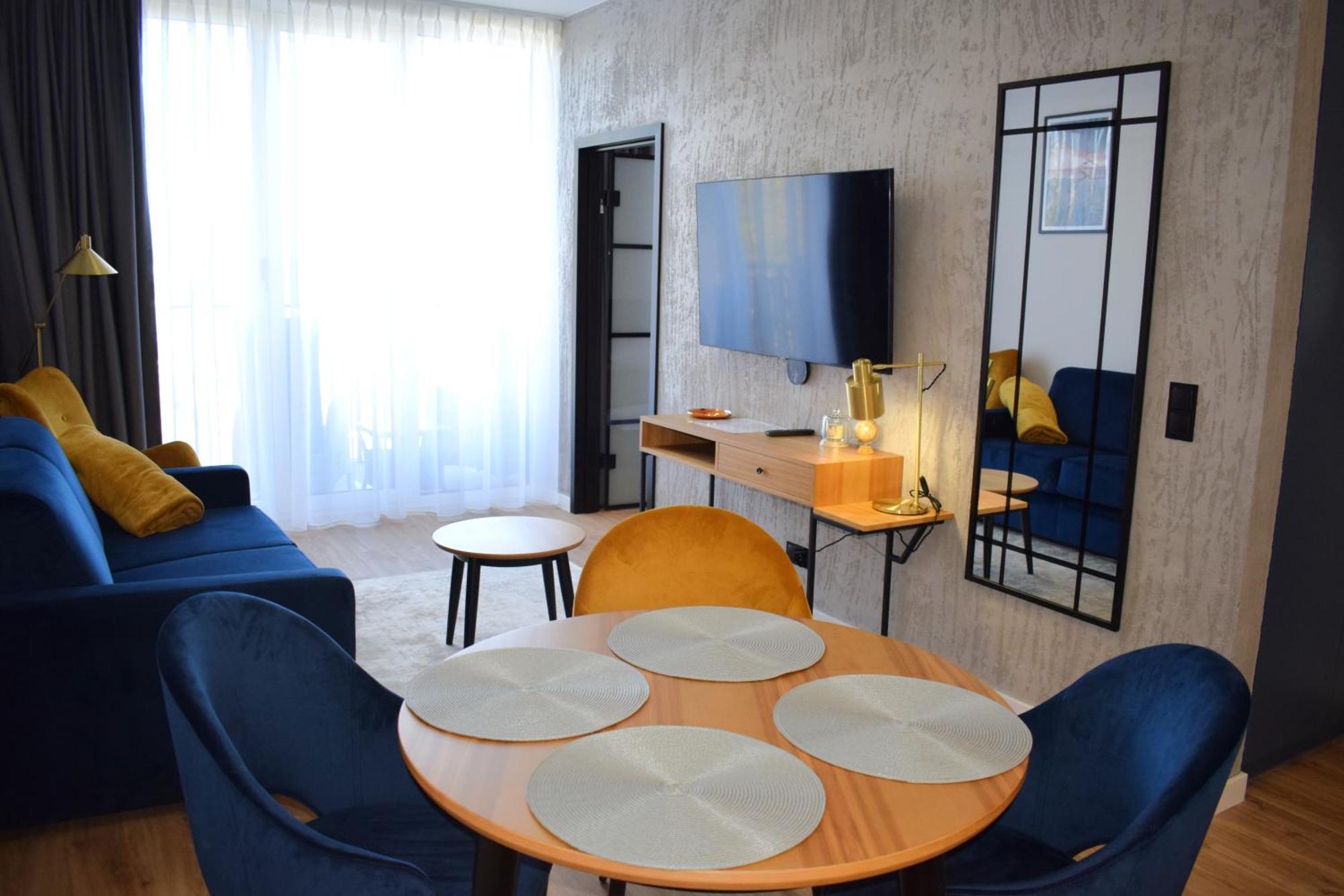 Apartos Seaside Luxury Apartments 斯维诺乌伊希切 外观 照片